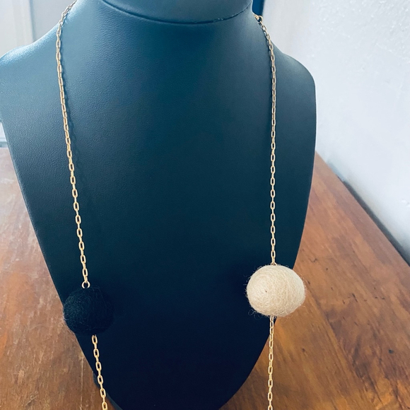 Yochi NY Felt PomPom Necklace - Picture 2 of 5